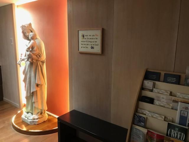 Hostel Adveniat Paryż Zewnętrze zdjęcie